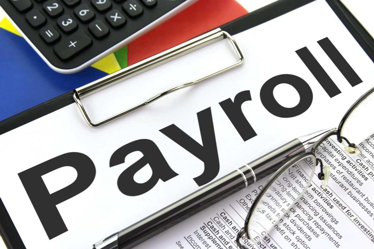 5 Urgent Reasons to Outsource Your Payroll Now!